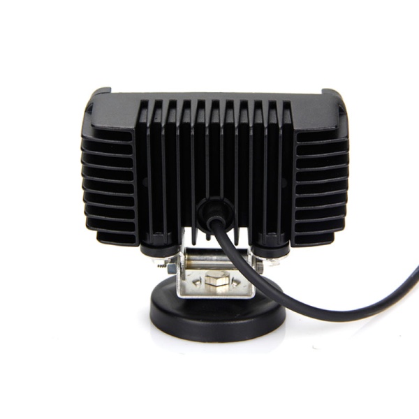 AM-1224B_2