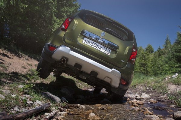 new-renault-duster-2015-14